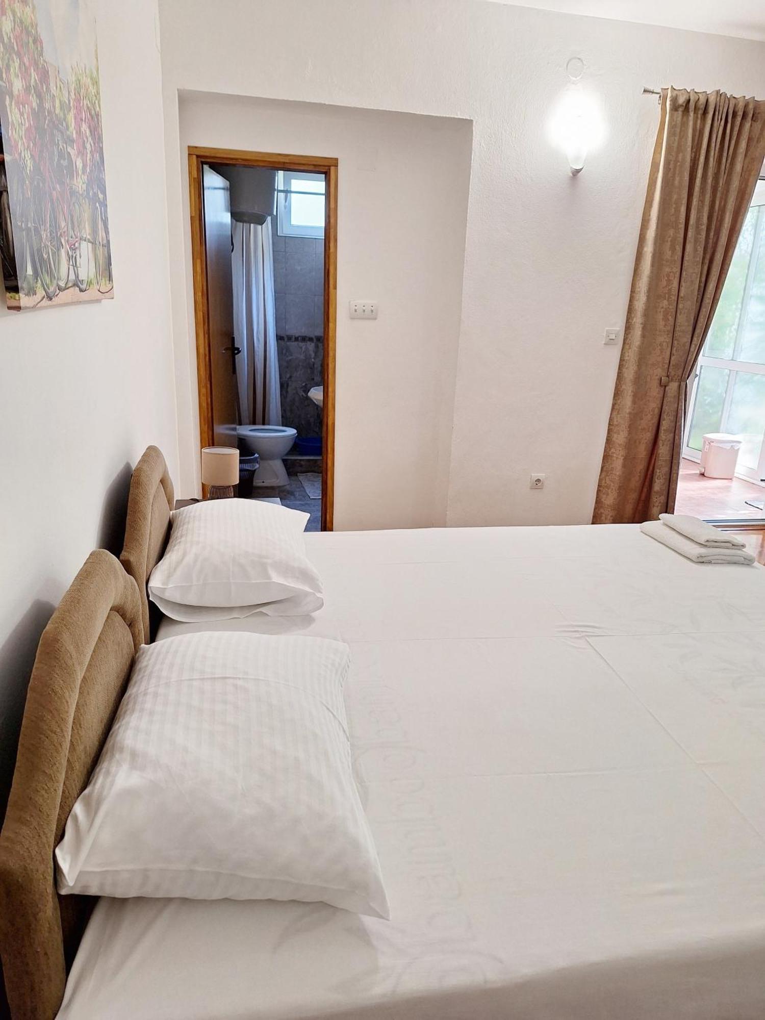 Apartmani Hortenzija Budva Buitenkant foto