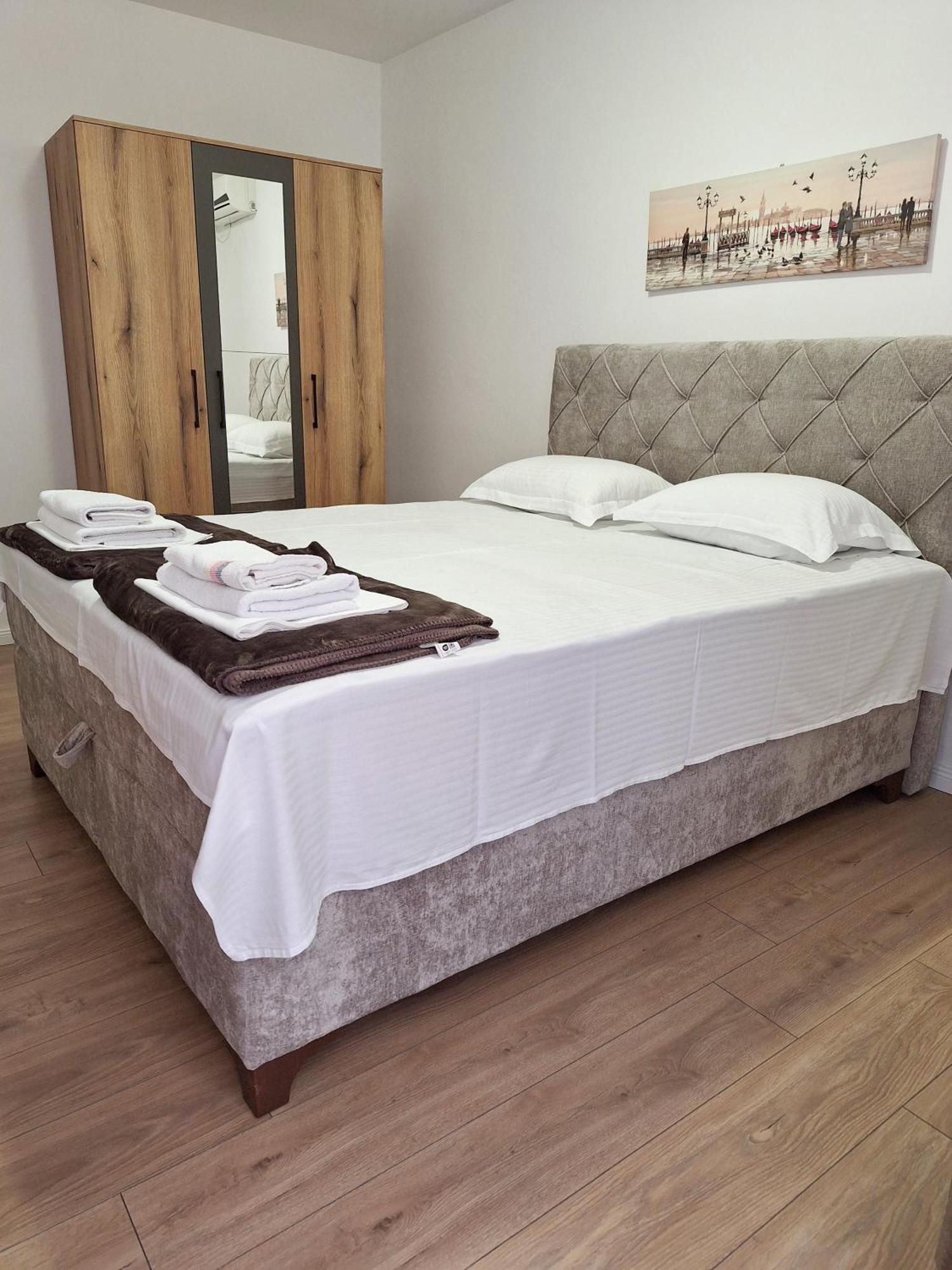 Apartmani Hortenzija Budva Buitenkant foto